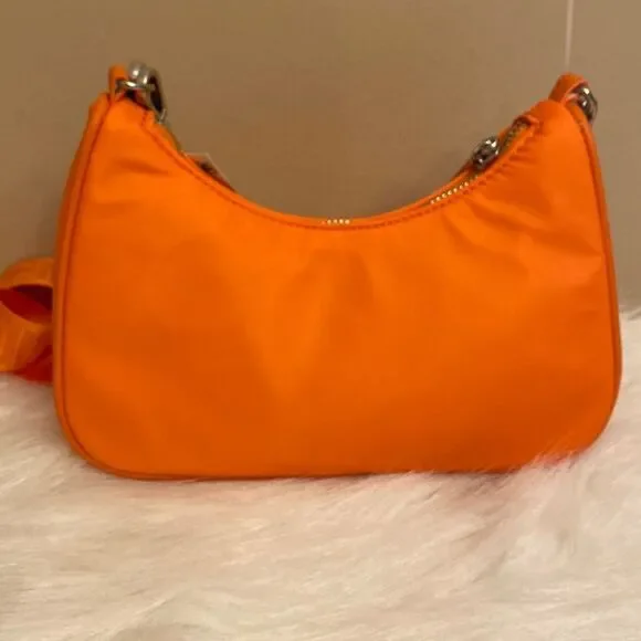 NWT Steve Madden Crossbody Bag w/ Airpod Pouch - Orange - Picture 13 of 17